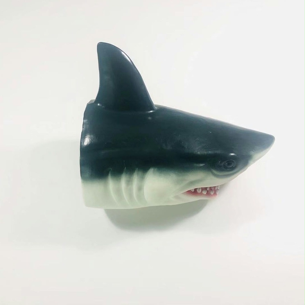 橡胶鲨鱼玩具